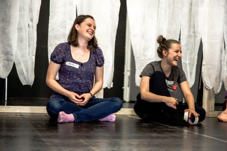 Bühnenbildnerin Gabriela Neubauer, Theaterpädagogin Claudia Erl 