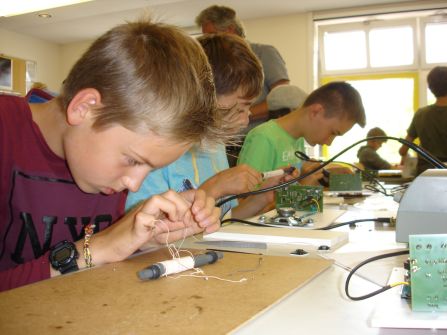 Auch das Wickeln einer Antenne will gelernt sein