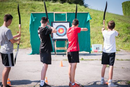 ... trifft man auch ins Ziel!