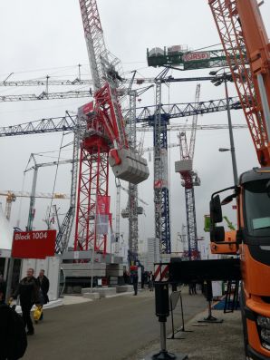 Besonders eindrucksvoll war die Kran-Ausstellung.