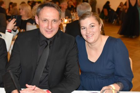 Fraunhofer-Schulleiter Uwe Mißlinger zusammen mit seiner Frau Tina.