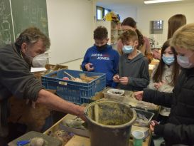 Basteln, bohren und töpfern