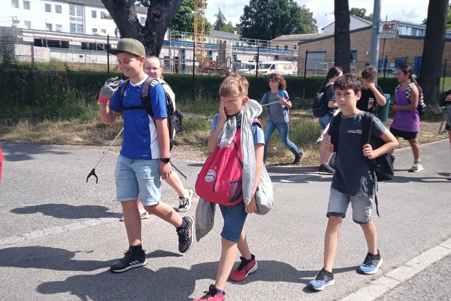 Zwei Stunden Müllsammeln war durchaus anstrengend!