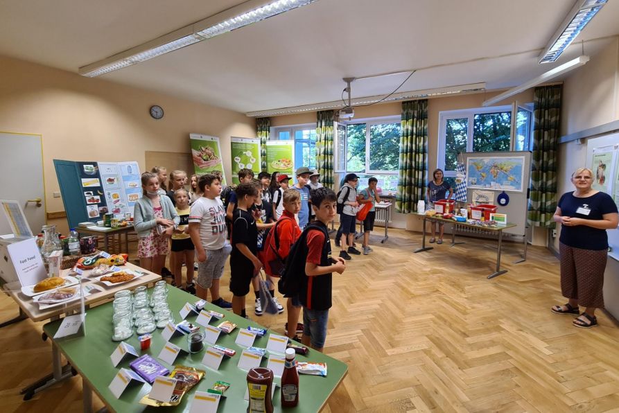 Verschiedene Lebensmittel und gesunde Ernährung standen auf dem Programm.