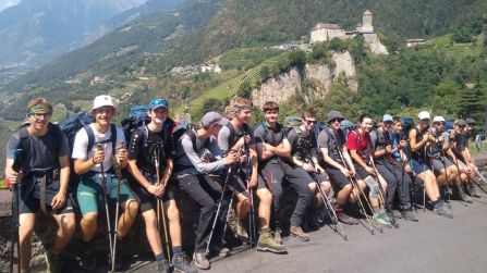 Das Ziel ist fast erreicht – Ankunft in Dorf Tirol, wenige Höhenmeter über Meran