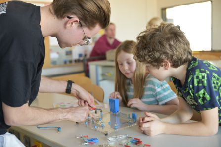 Physik einfach erklärt – von Schülern für Schüler.