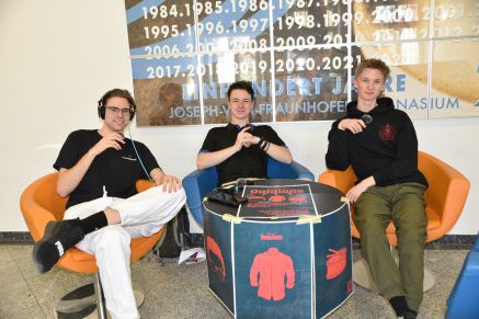 Bei „School of Opinions“ durften die Gäste live am Schulpodcast teilnehmen.