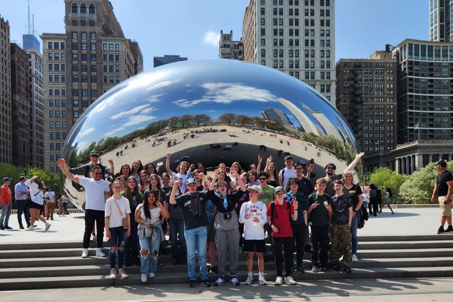 Vor „The Bean“ in Chicago