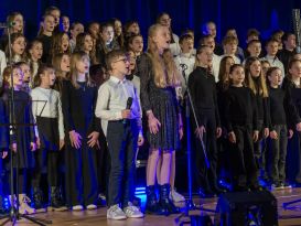 Weihnachtsglanz in der Sporthalle