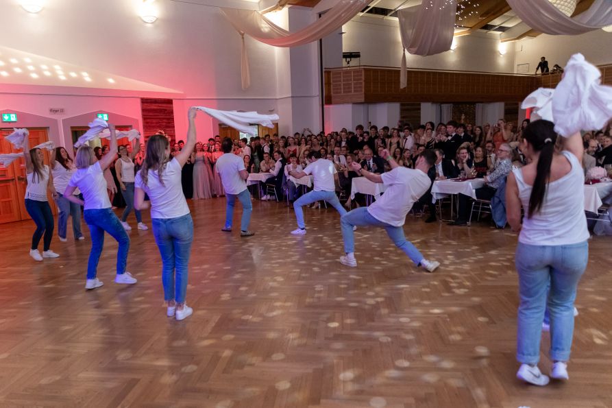 Highlight war wieder die Lehrer-Show am späten Abend!