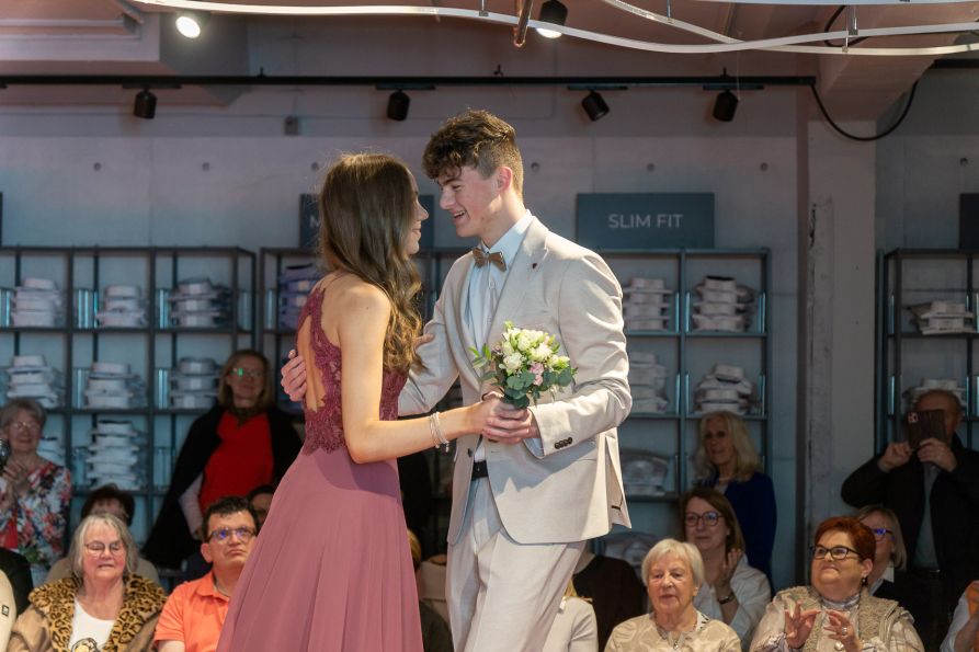 Auch der klassische Wiener Walzer fehlte nicht!