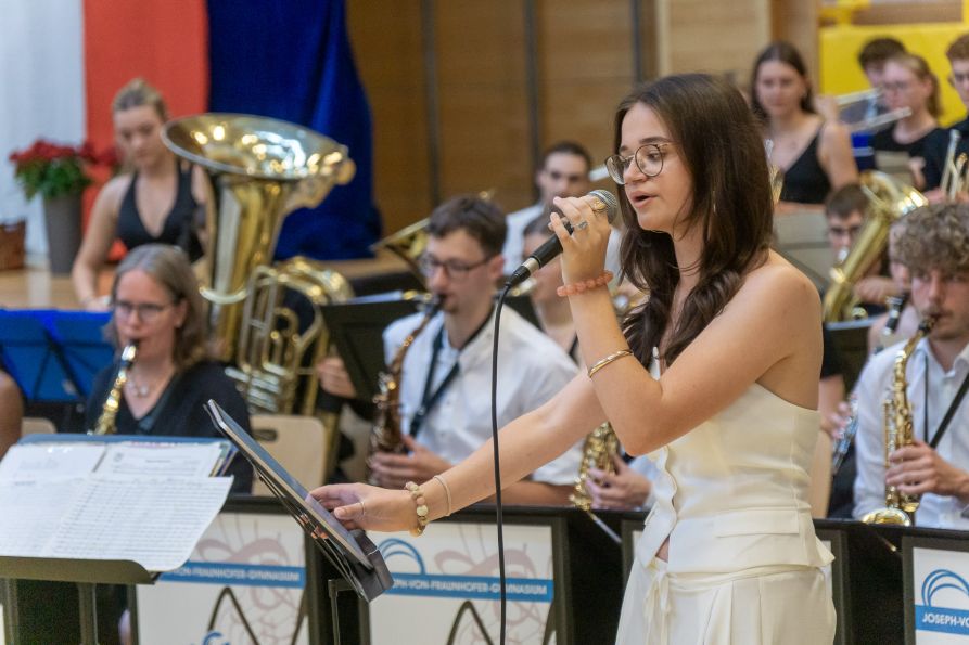 Perfekte musikalische Umrahmung durch Marie Schönberger und die Jazzband