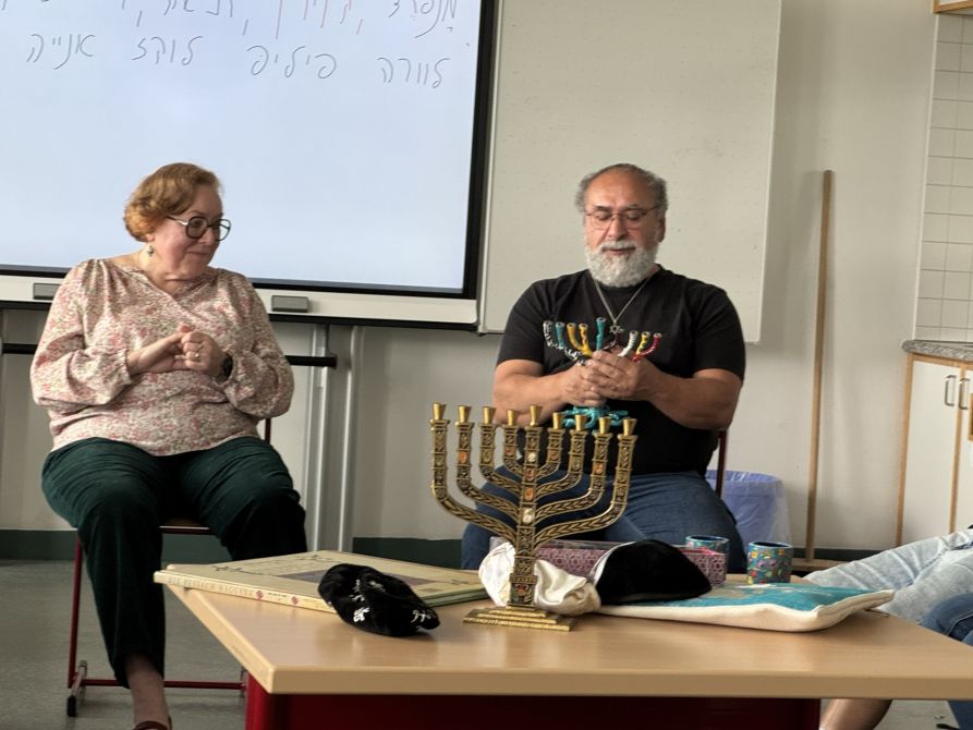 David ben Abraham und Ofra bat Abraham kamen im Rahmen des Projekts „Meet a Jew“ ans Fraunhofer.