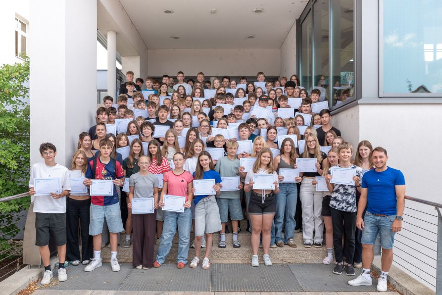 Zahlreiche Schülerinnen und Schüler legten den europäischen Computerführerschein erfolgreich ab.