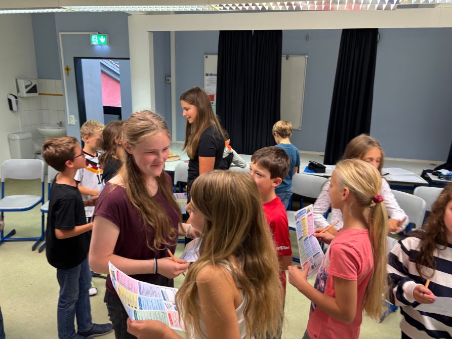 Die Tutoren hatten einige Kennenlernspiele mitgebracht.
